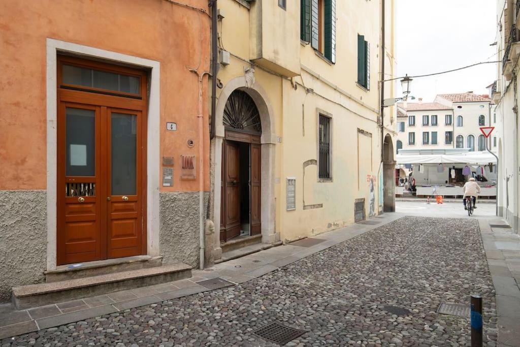 Enjoy Home - Appartamento Orologio, Piazza Dei Signori 파도바 외부 사진