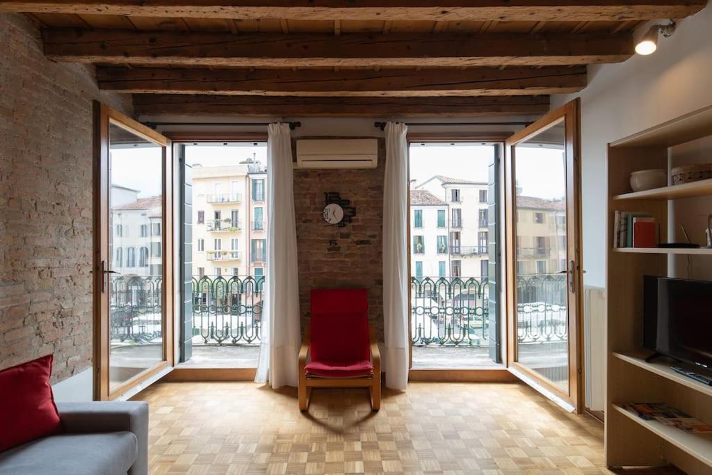 Enjoy Home - Appartamento Orologio, Piazza Dei Signori 파도바 외부 사진